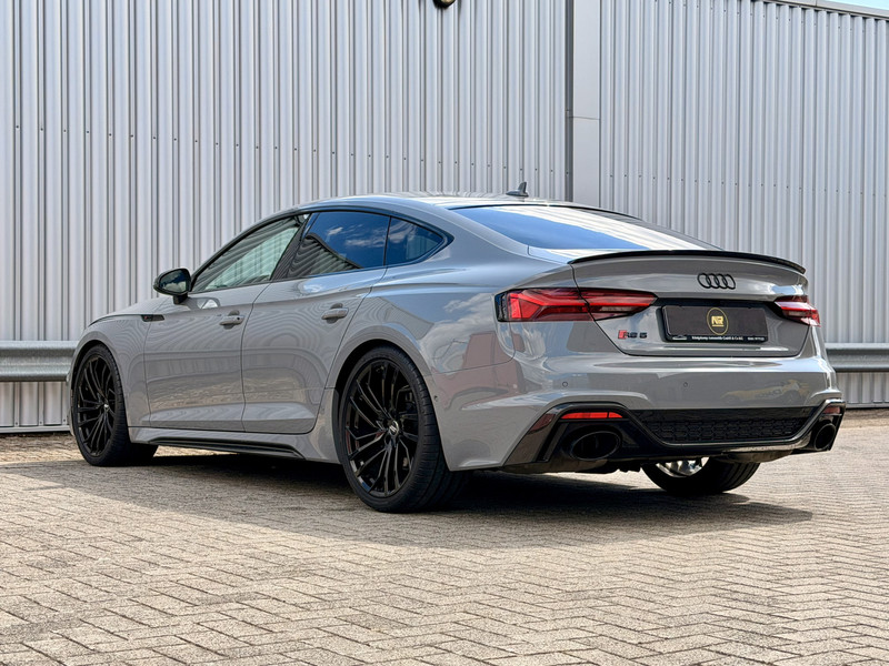 Audi RS5